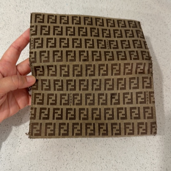 ⭐️ Fendi Vintage Zucchino Flap Wallet 100% Authentic - Picture 6 of 10